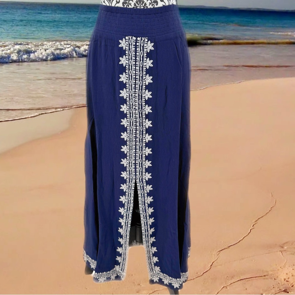 New with Tags Soft Surroundings Alessa Gauzy Embroidered Patriot Blue Boho Skirt